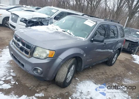 2008 Ford Escape Xlt z USA, uszkodzony, nr VIN 1FMCU03138KB76624